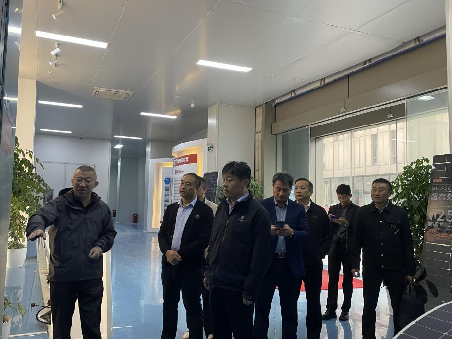 熱烈歡迎江蘇省新沂市王冬副市長(cháng)一行蒞臨考察調研合特光電